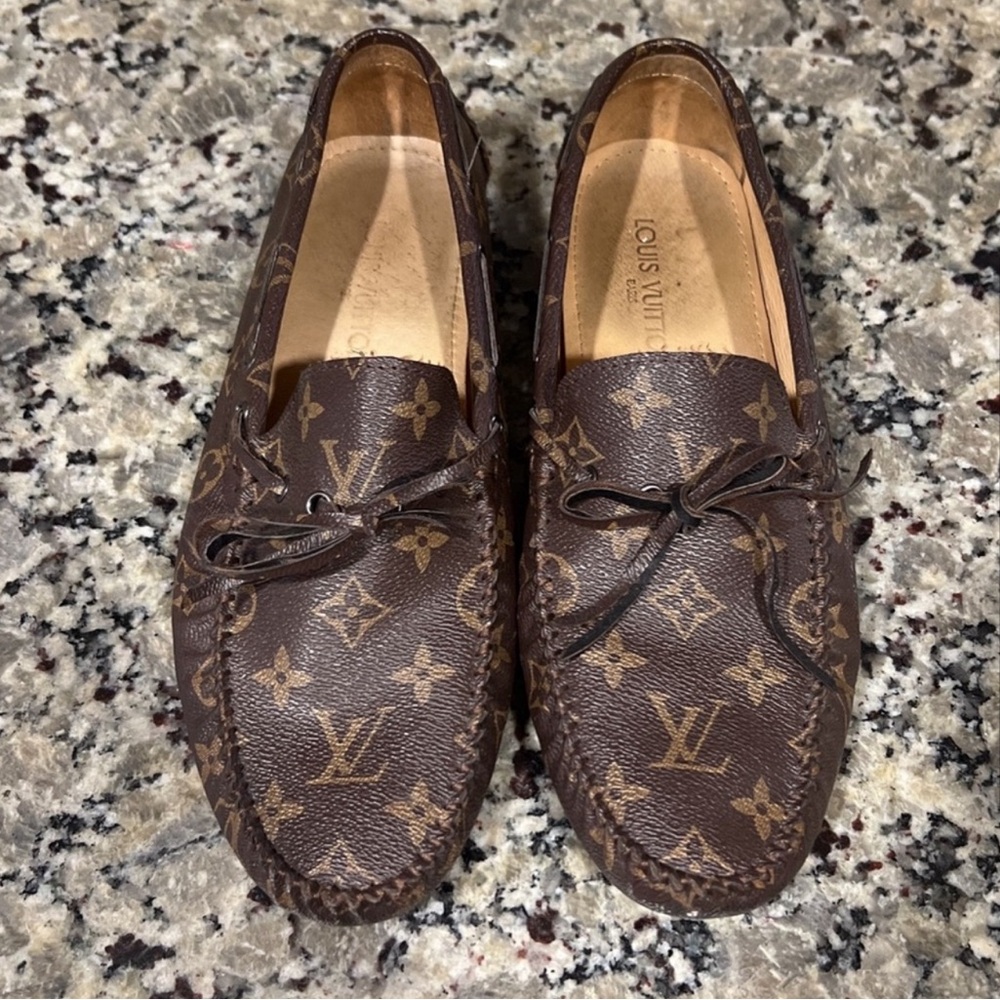 Men’s Louis Vuitton Loafers Size US10